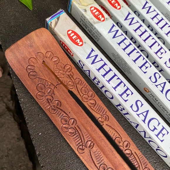 Wooden Burner w/ Hem Incense Sticks White Sage - Picture 3 of 6